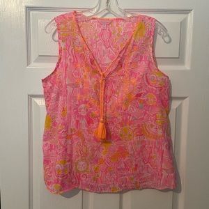 Lilly Pulitzer sleeveless top with tassel tie. Size Medium